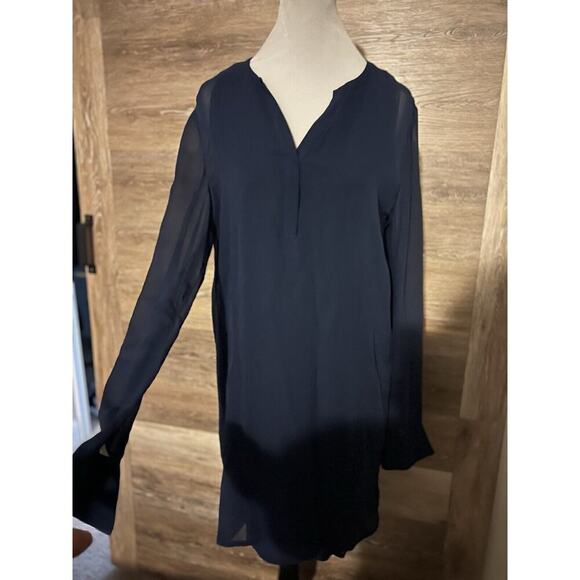 VINCE Navy Blue 100% Silk Cocktail Party Dress Sz 4 Small V Neck Midi Elegant - Picture 3 of 8